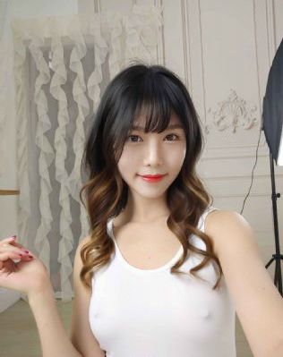 亲亲我的宝贝