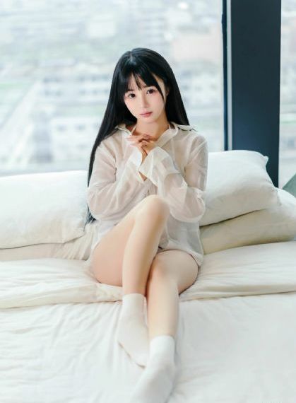 高举爱